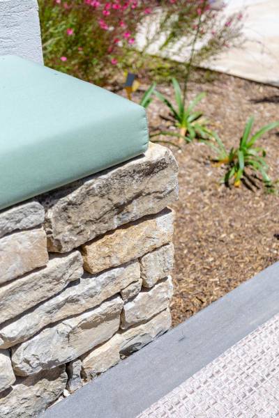 paysagiste pour vos murs en pierre et parements en pierre à bandol proche de toulon dans le var