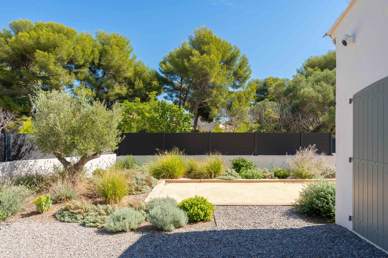 Aménagement complet de jardin et piscine à Ceyreste : une solution sur mesure pour votre espace extérieur