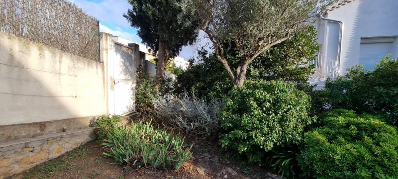 Hacienda Paysage – Création de jardin contemporain avec mini piscine à Cassis